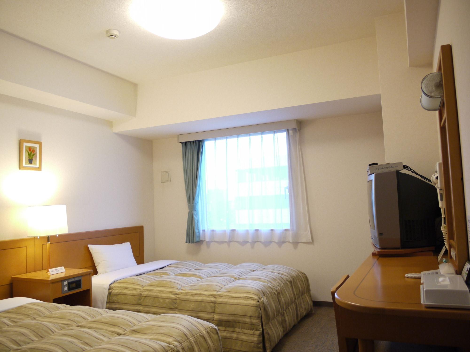 Hotel Route-Inn Niigata Kencho-Minami Exterior photo