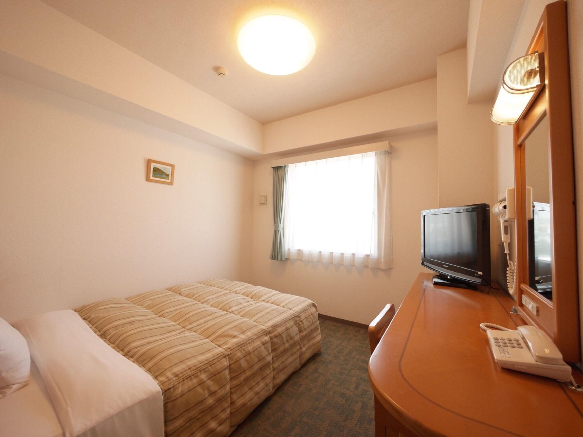Hotel Route-Inn Niigata Kencho-Minami Exterior photo